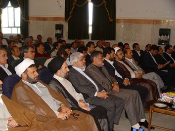 27 فوریه 2009نشست عمومی مسئولین و نمایندگان کشاورزان استان با اعضای کمیسیون کشاورزی مجلس
