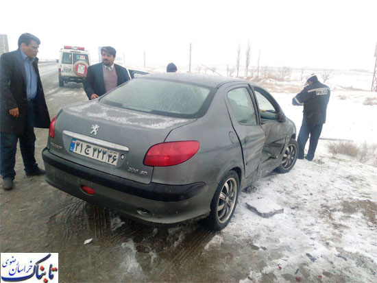 تصادف زنجیره ای 5 خودرو در جاده قوچان به مشهد