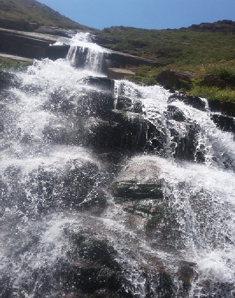 طبیعت زیبا و گم شده دشت نمارستاق و آبشار دریوک آمل