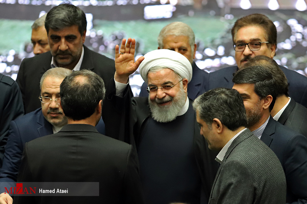 کرونا را حزبی و جناحی نکنیم