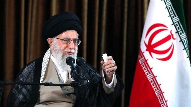مسئولان دقت کنند مشکلات طرح افزایش نرخ بنزین برای مردم کم شود مسئولان دقت کنند مشکلات طرح افزایش نرخ بنزین برای مردم کم شود