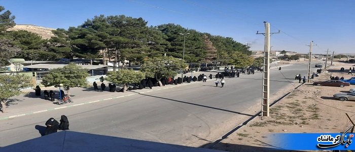 برپایی مراسم خاکسپاری در اسلام آباد غرب! / لزوم نظارت جدی تر بر اِعمال محدودیت های کرونایی