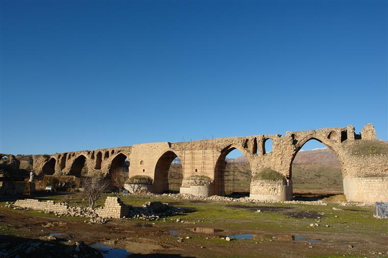 پل کشکان دوباره جان میگیرد پل کشکان دوباره جان میگیرد