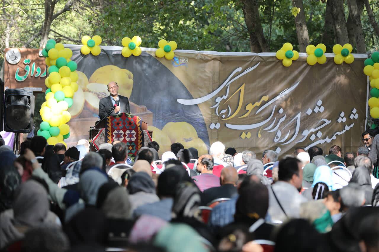 ششمین جشنواره هیوا در شهر گیوی برگزار شد
