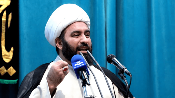 با شعار نمی‌توان شیعه واقعی بود