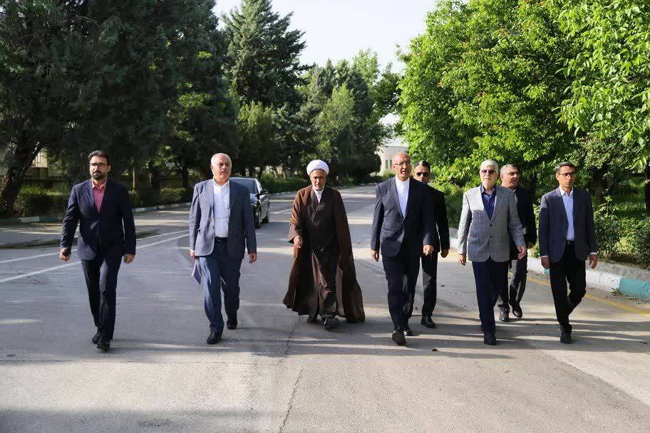 سفر رئیس بنیاد مسکن کشور به کرمانشاه / تسریع در بازسازی خسارات جنگ و پروژه‌های مسکن